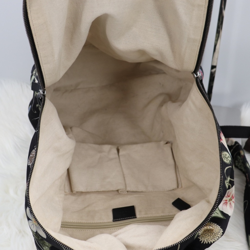 ✨FLORAL✨ Full size Gucci Backpack - Picture 6 of 15